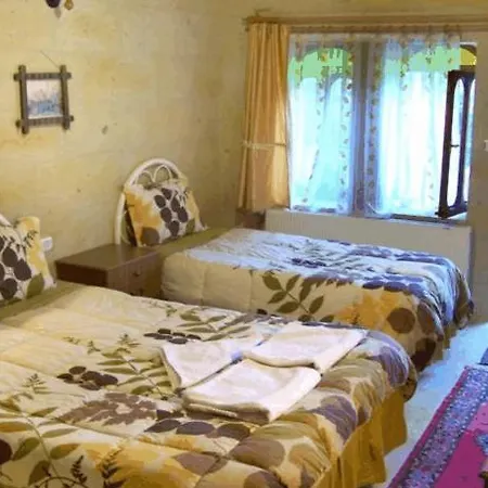 Pacha Ξενοδοχείο 4*
